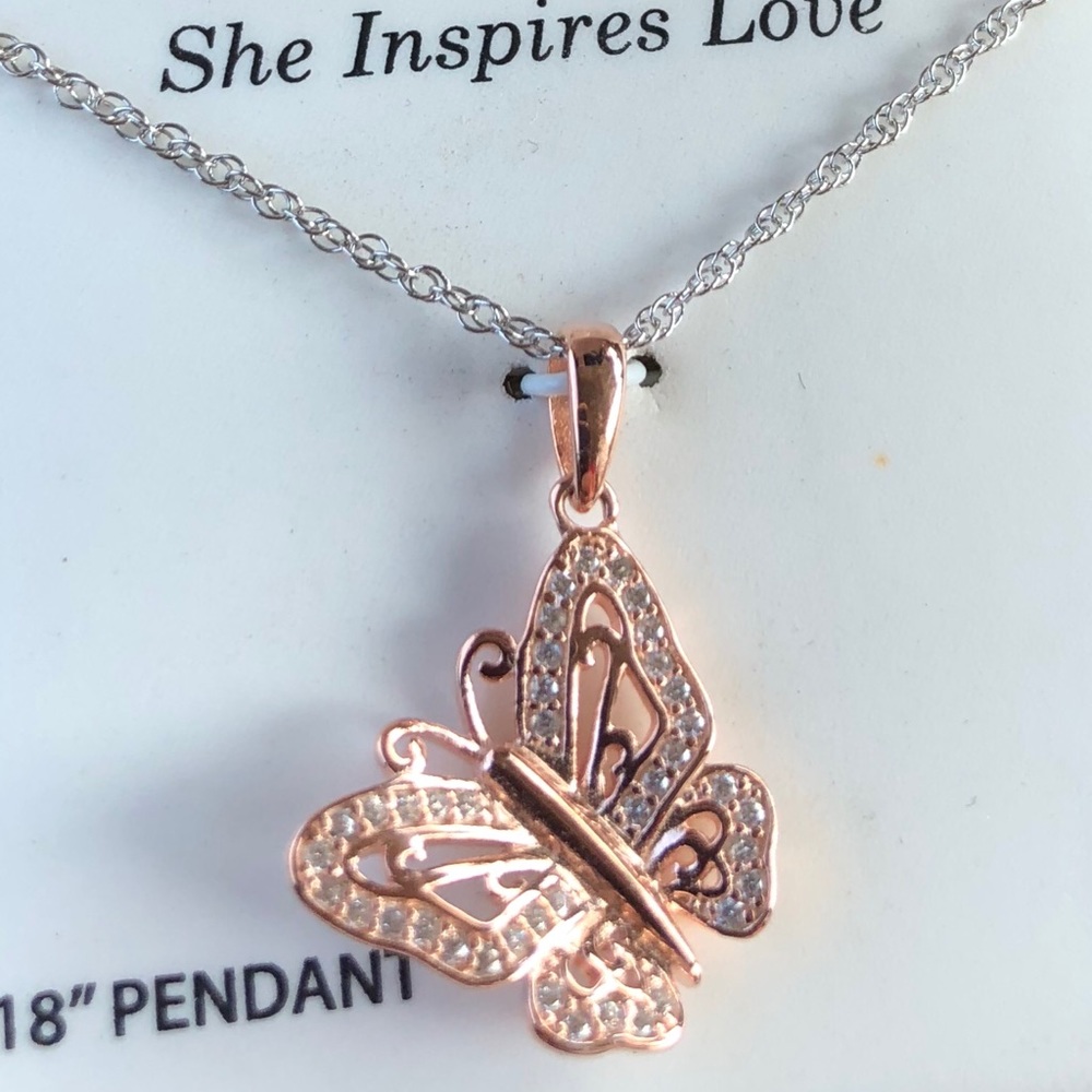3D butterfly pendant with necklace